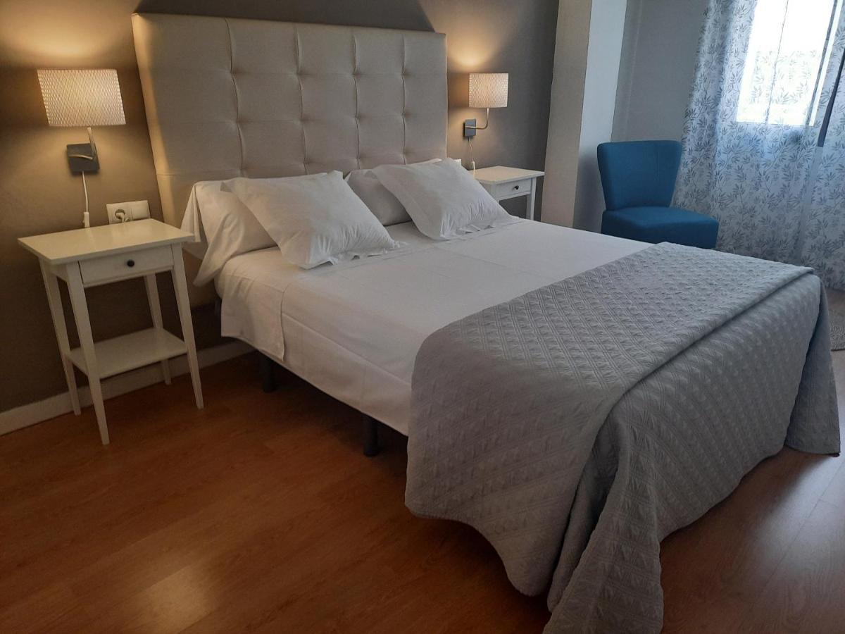 Apartamentos Alameda รอนดา ภายนอก รูปภาพ