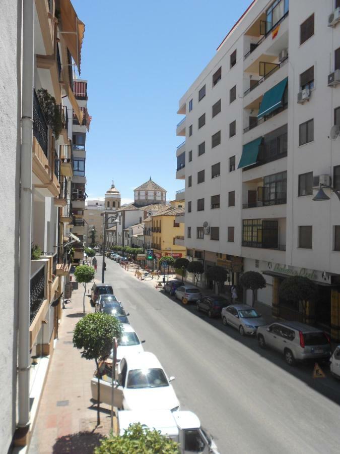 Apartamentos Alameda รอนดา ภายนอก รูปภาพ